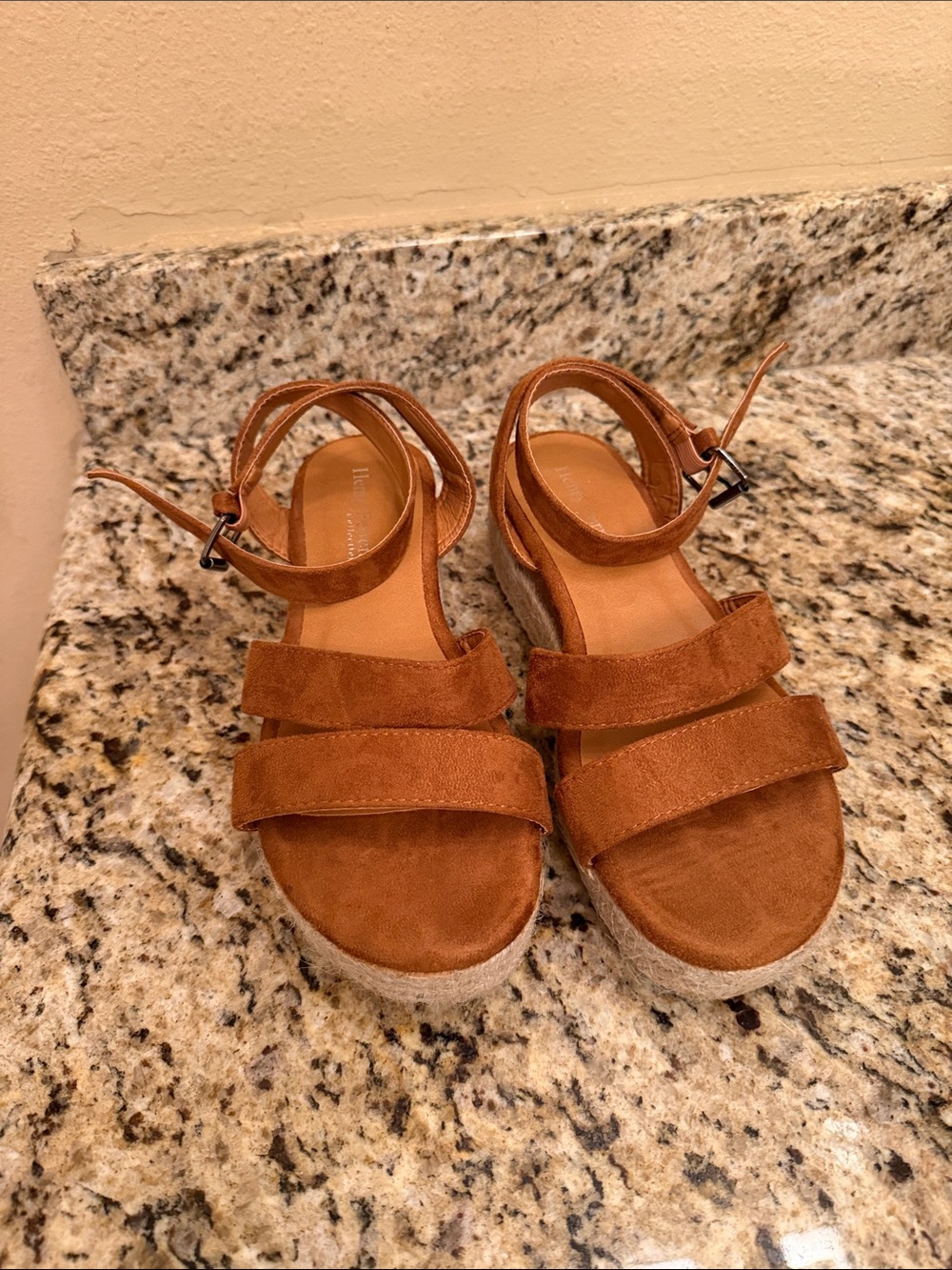 Ankle strap wrap sandals